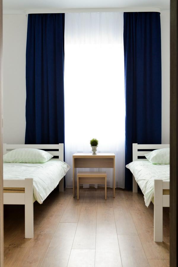 Grad Hotel Ashmyany Eksteriør billede